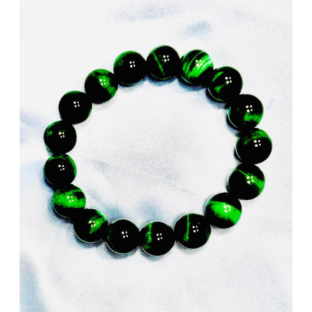 Unsigned Green Tigers Eye Beaded Expanding Bracelet